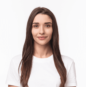 Photo of Sarah Bennett.