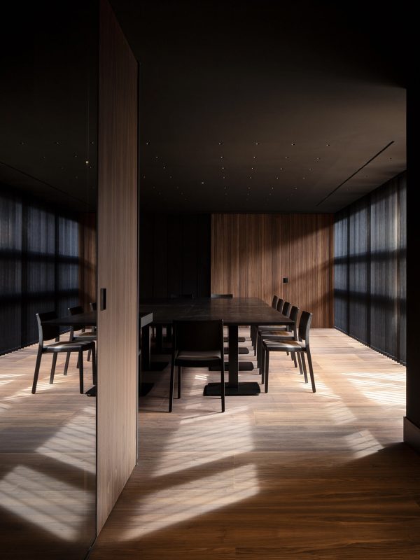 Mary and Julie, \Studio Architects