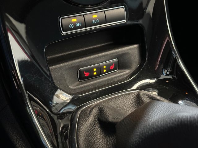 FORD Fiesta 2016 RED Gebrauchtwagen - Galeriebild 16