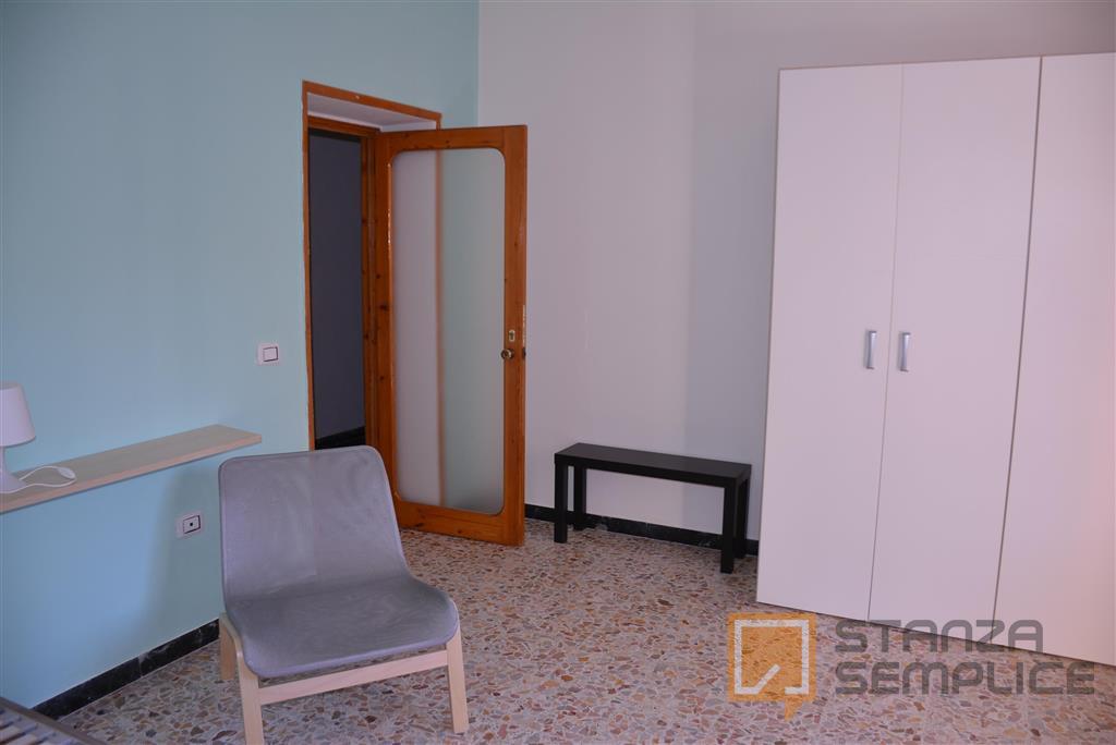 Stanza di 20 mq in Via Lombardia, Cagliari