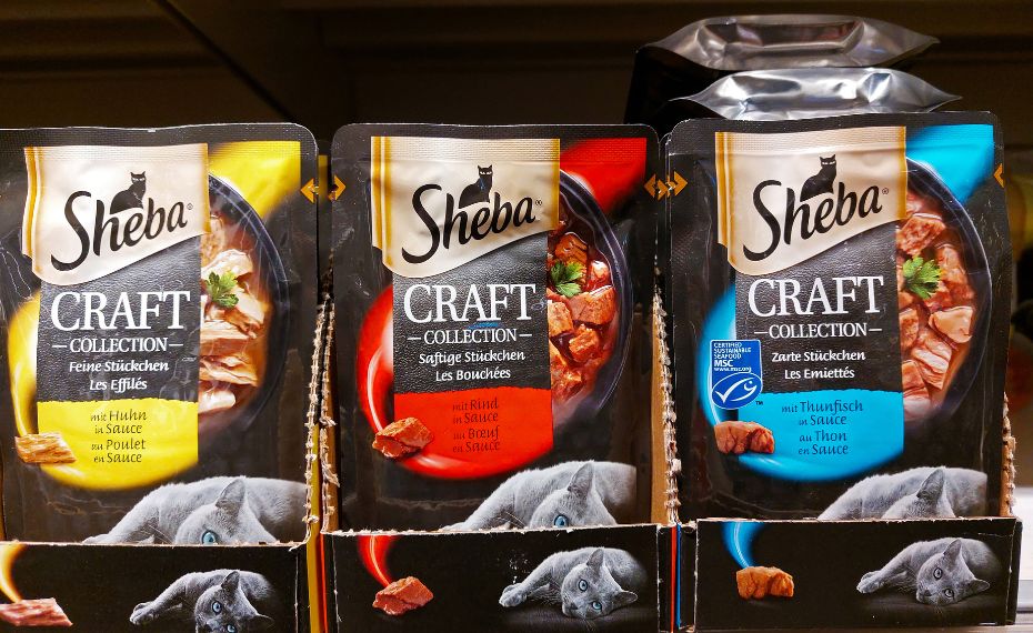 Mars traz Sheba Petiscos Cremosos ao Brasil