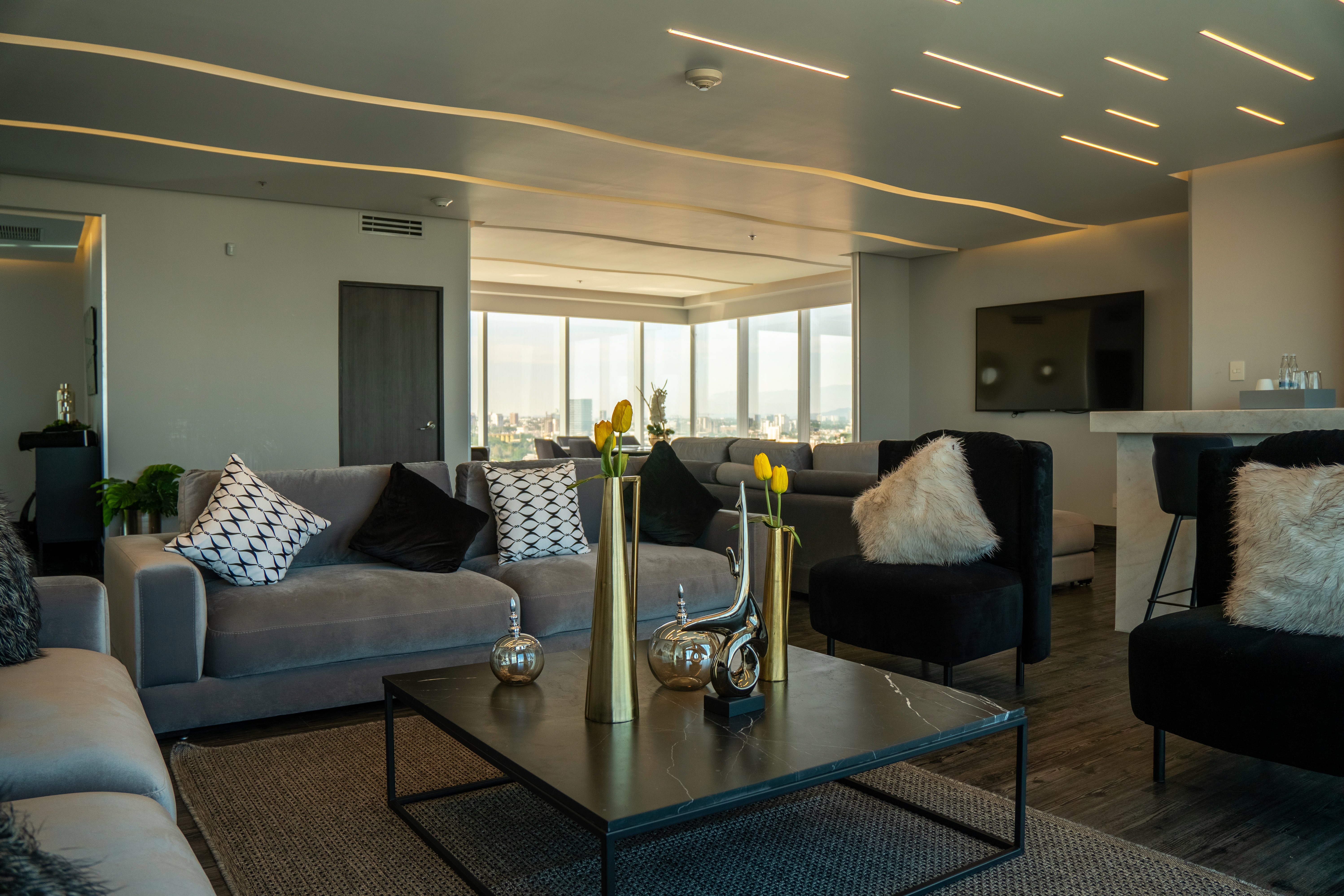 SUITE GOBERNADOR BALBEEK