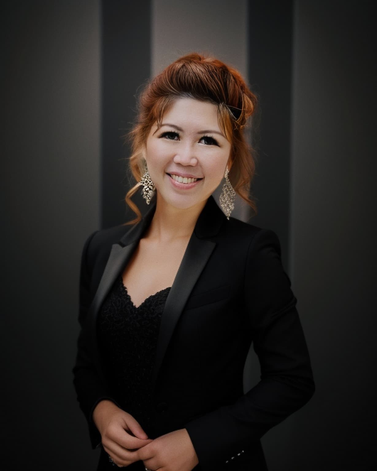 woman on focus photography