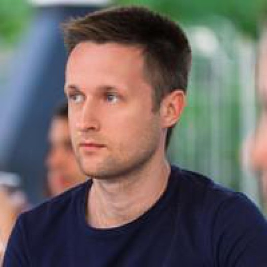 Menvil, Brand Designer