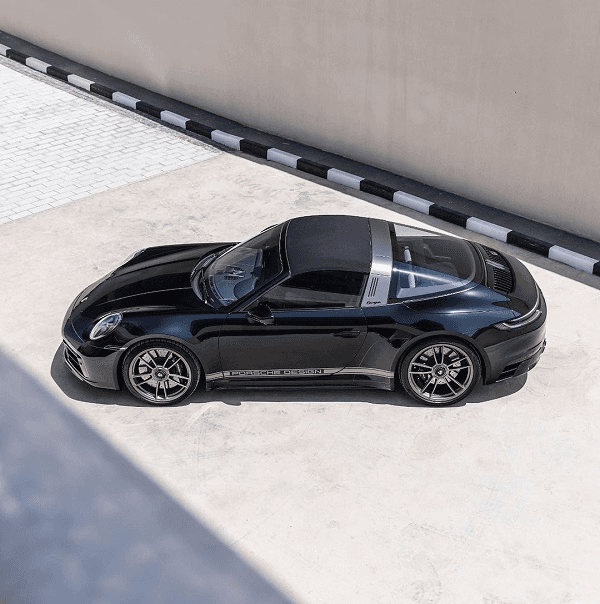 Porsche 911 Targa 4 GTS Spyder 2023