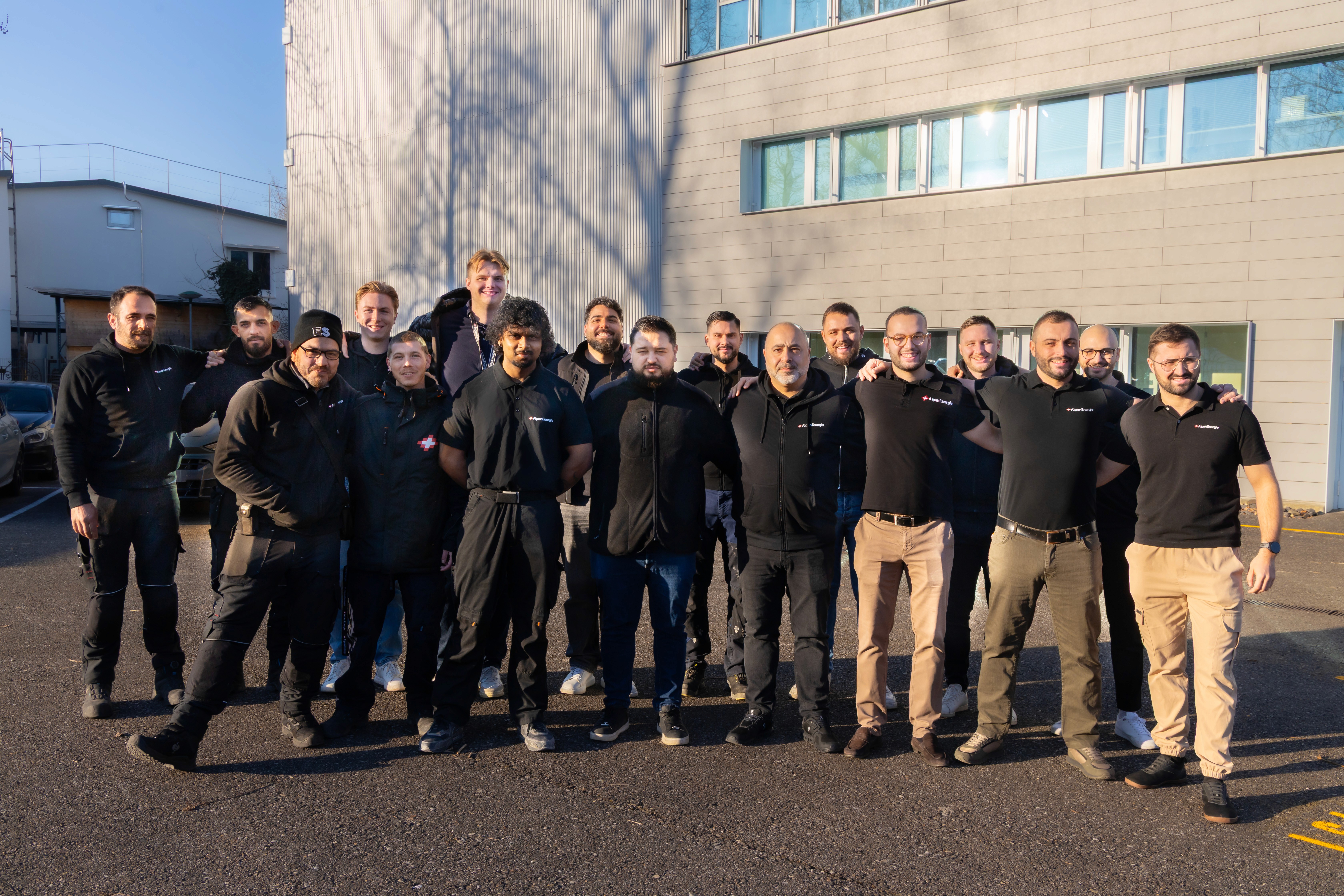 AlpenEnergie Team – Ihr Solarinstallateur und Energieberater in Basel und Aargau