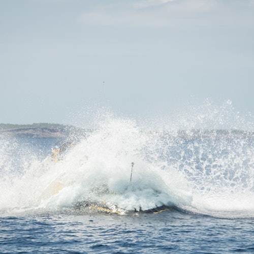 Terbang di Atas Laut dengan tiket Air Stream di Ibiza