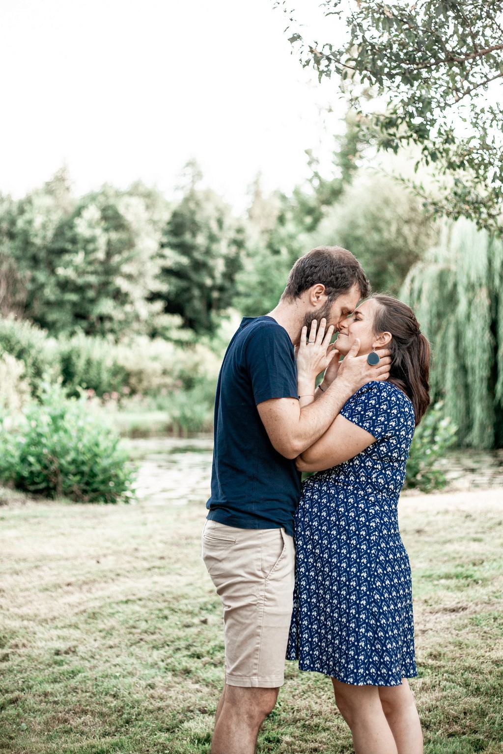 Séance photos grossesse extérieur en famille à Colmar