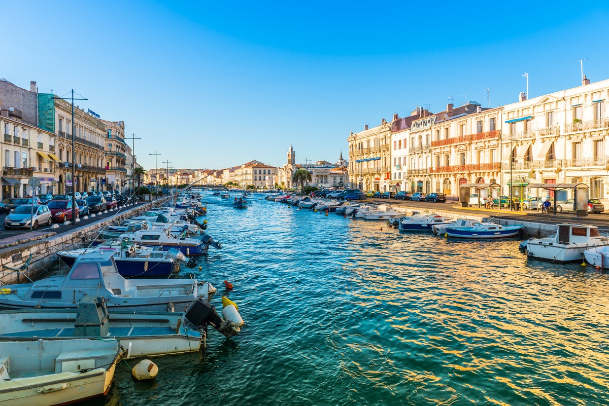 Les quais et canaux à Sète