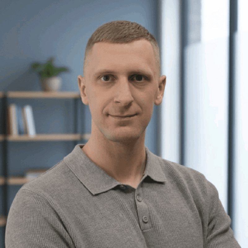 Laurynas Senior Specialist profile