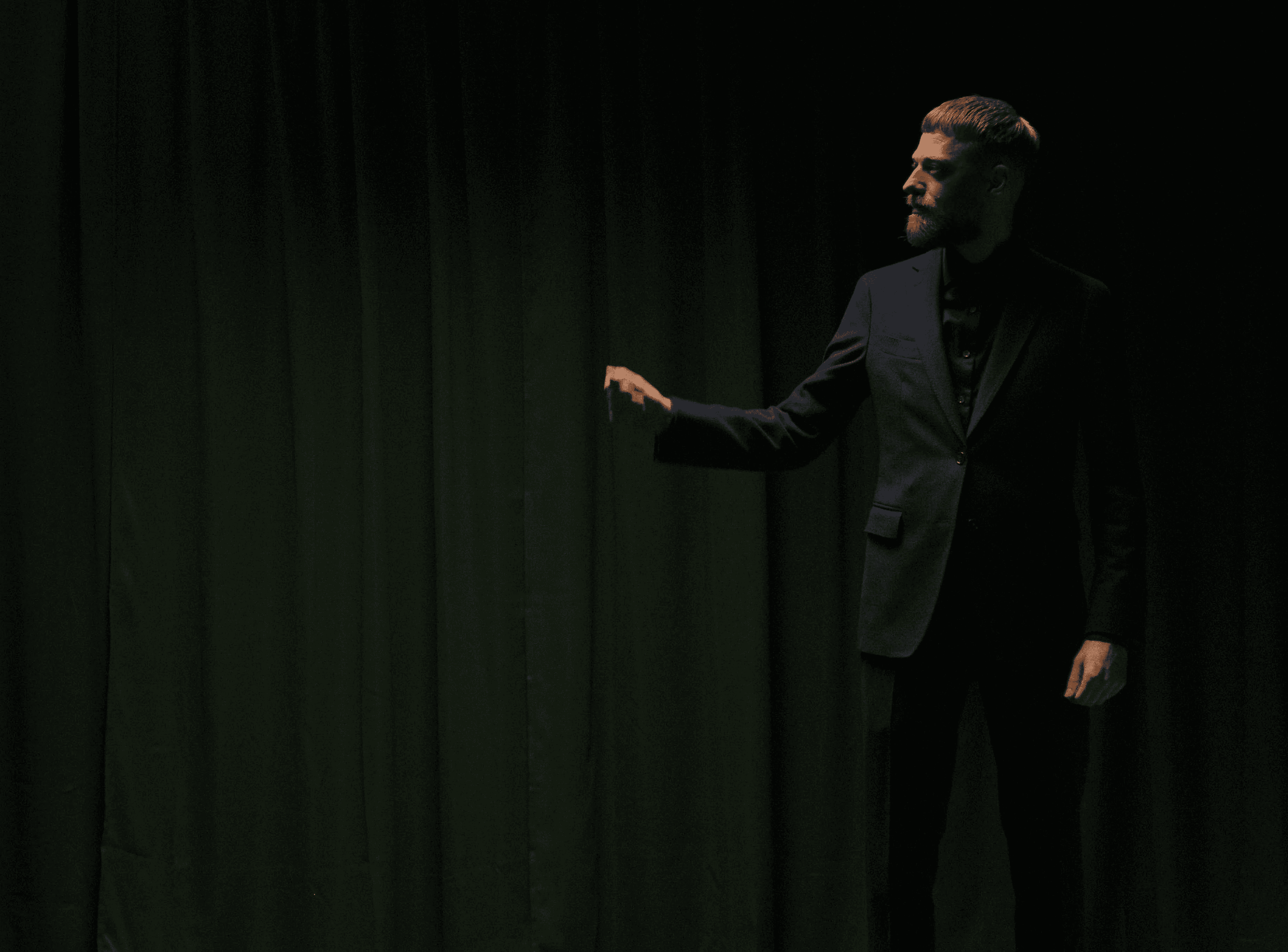 Mikkel Karlsen i illusionens univers