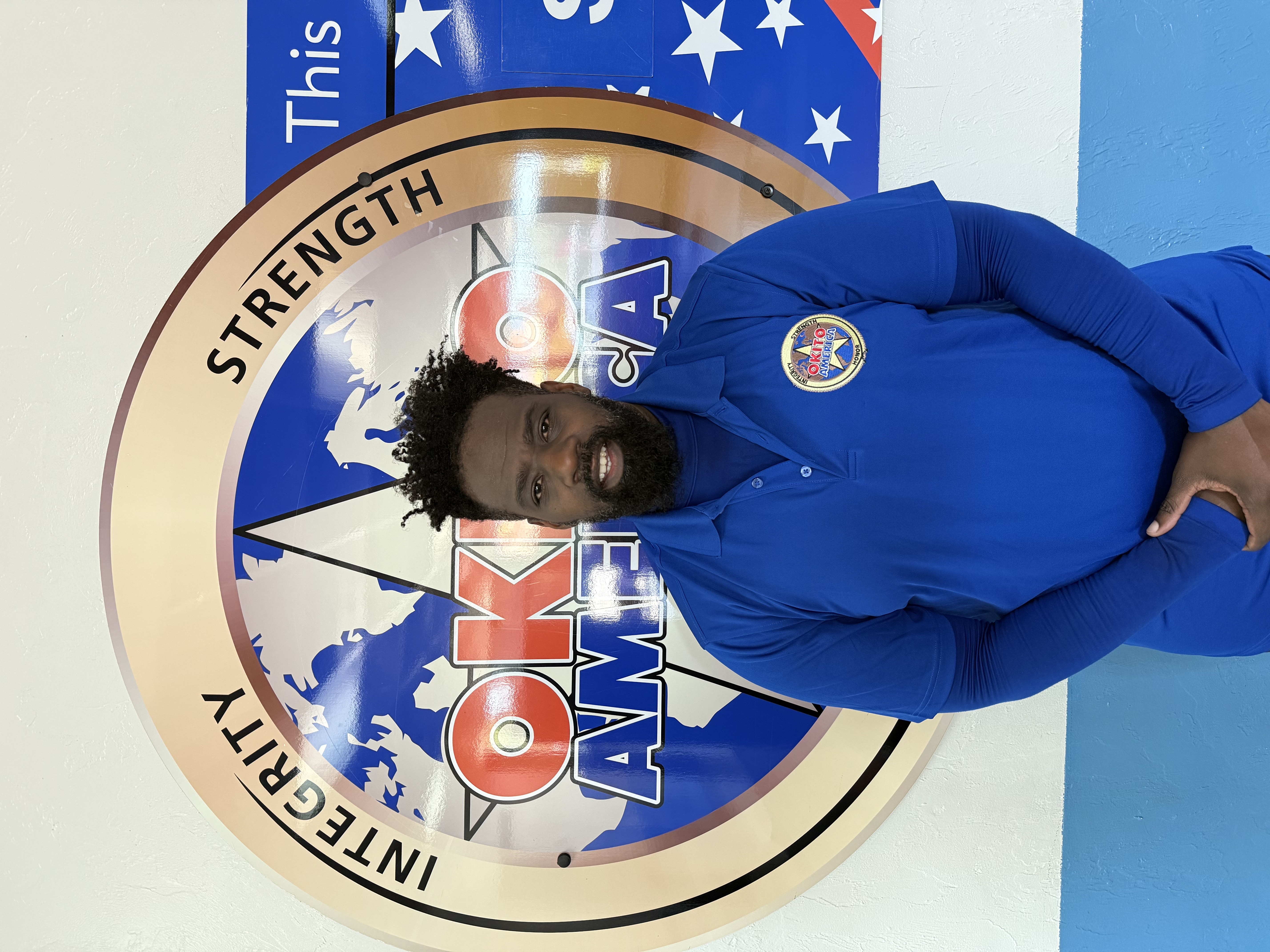 Headshot phot of Maria