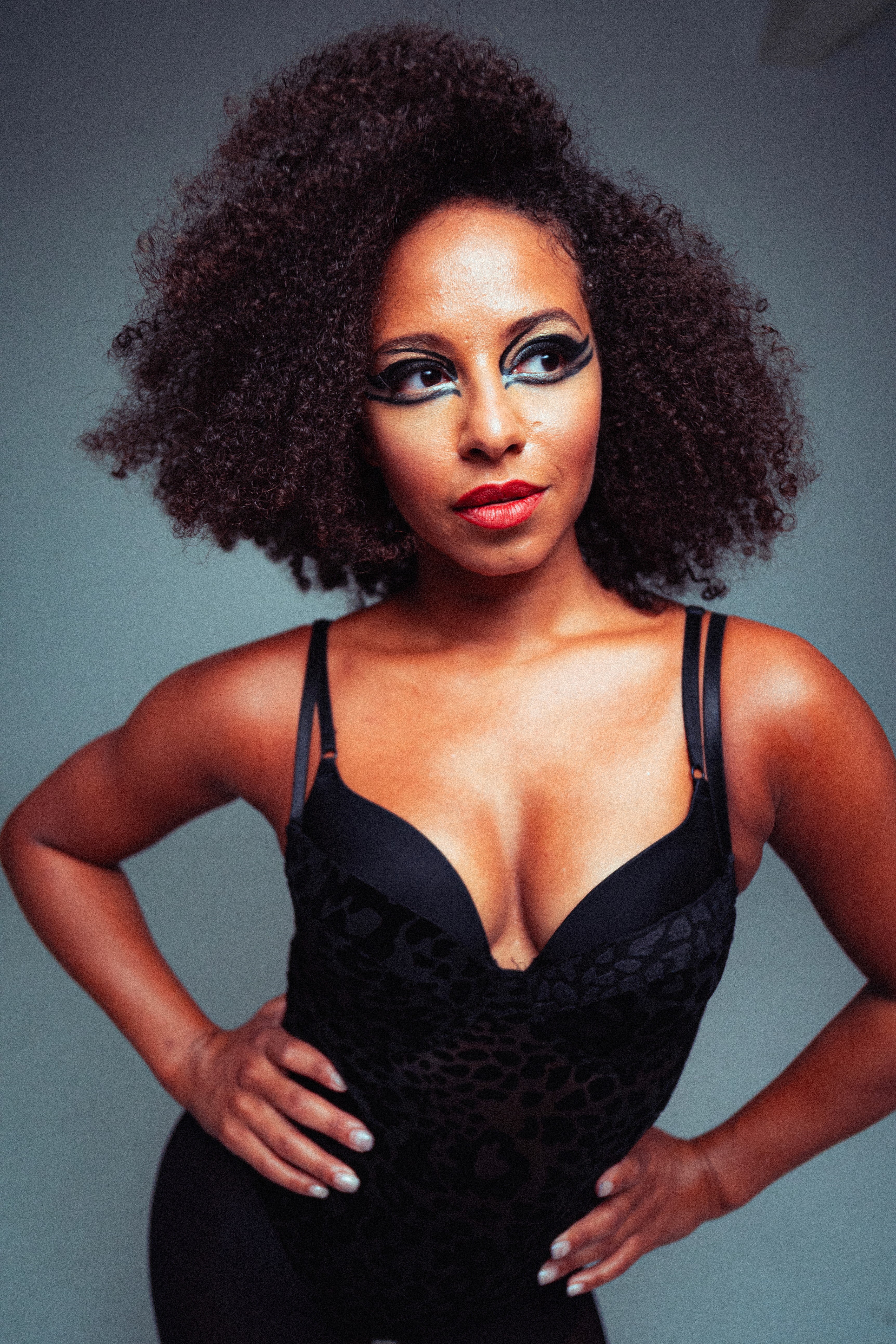 Celebrity arrival scene