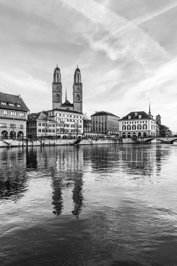 Luxury jet charter to Zurich - Paradeplatz financial district luxury shopping