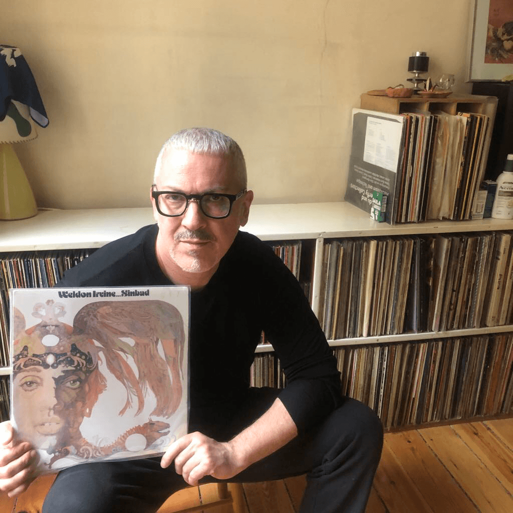 DJ Tony M spiller på Cafe Bopa