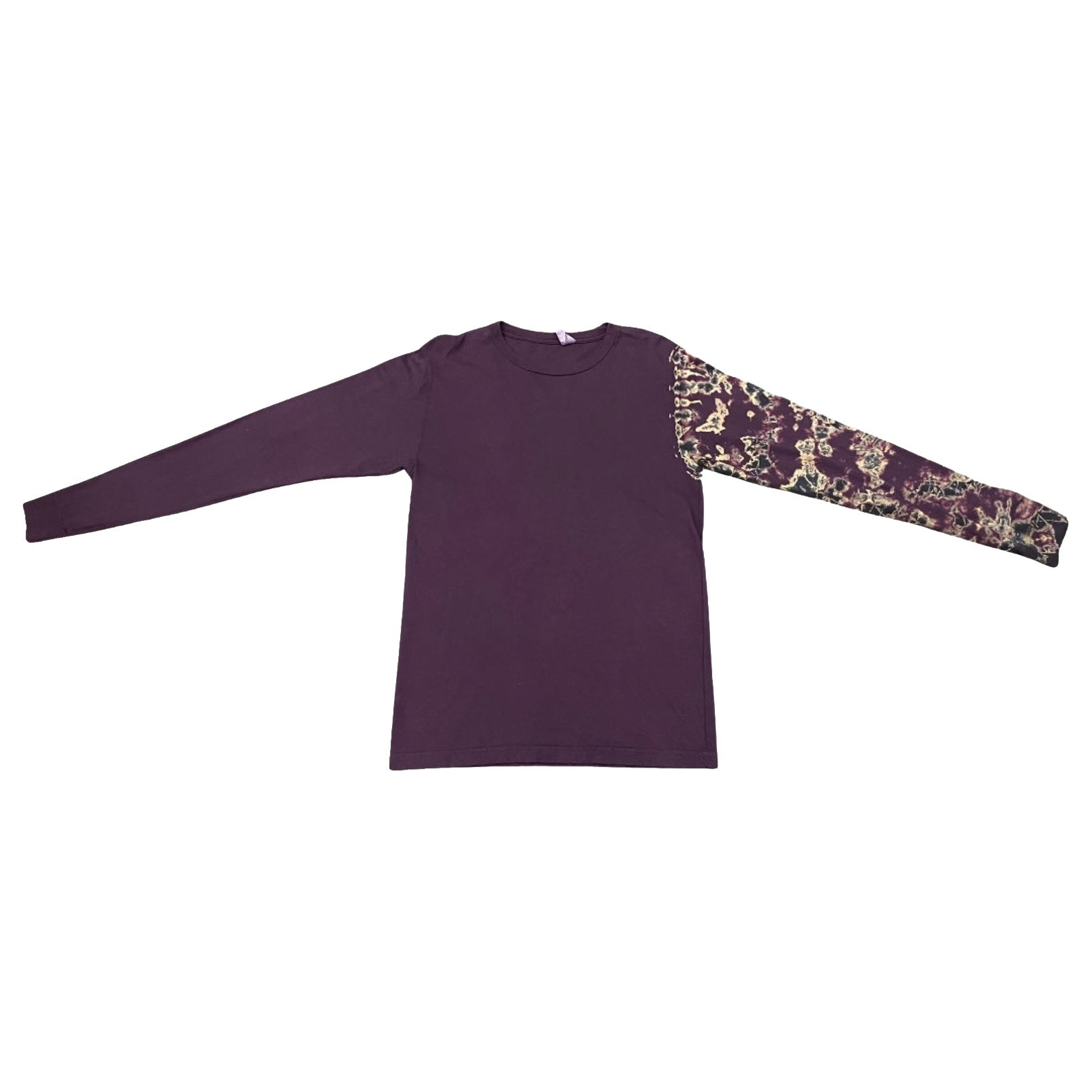 photo of t-shirt