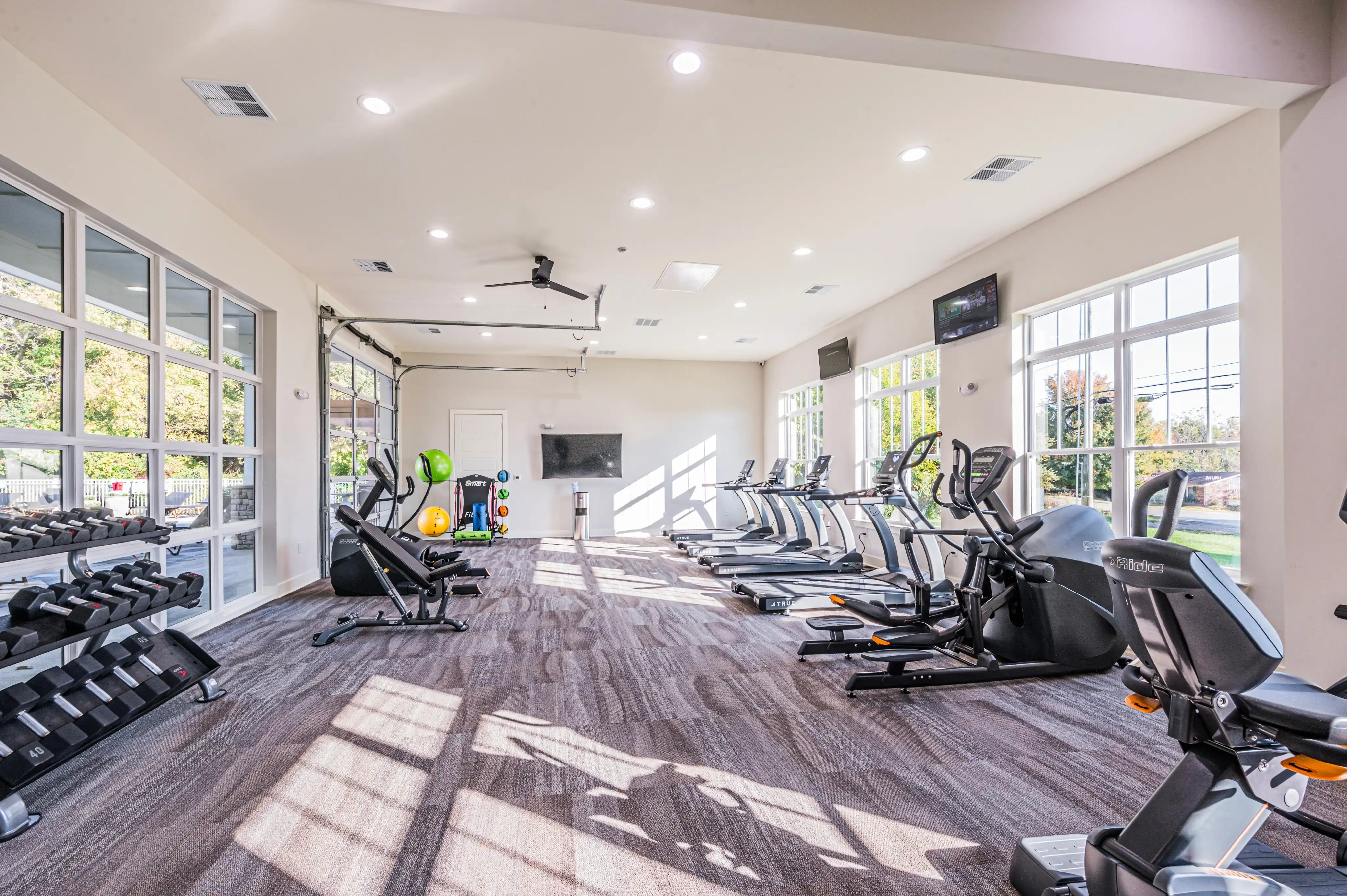 State-of-the-art 24/7 fitness center at The Reserve at Cool Springs apartments in Elizabethtown, KY