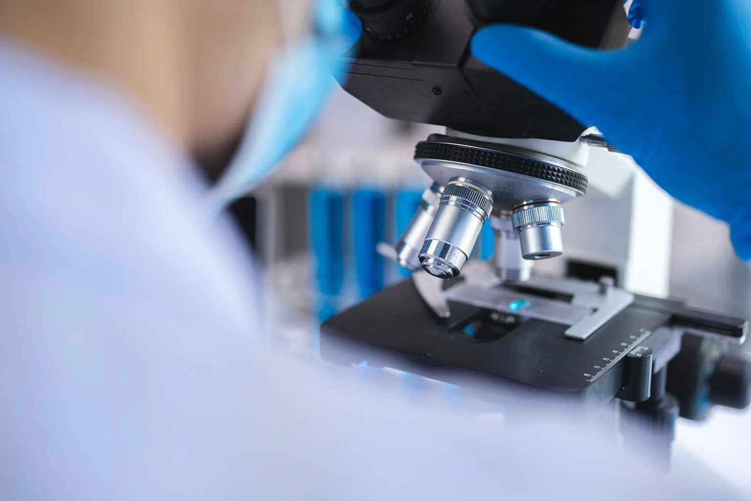 Close-up of advanced dental technology and microscopy equipment used for precision-focused surgical care.