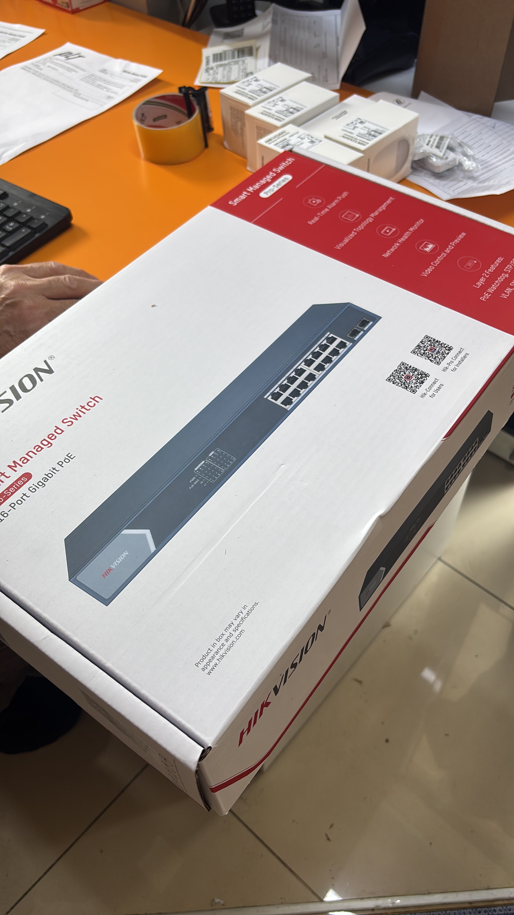 Hikvision türkiye akıllı switch DS-3E1526P-SI