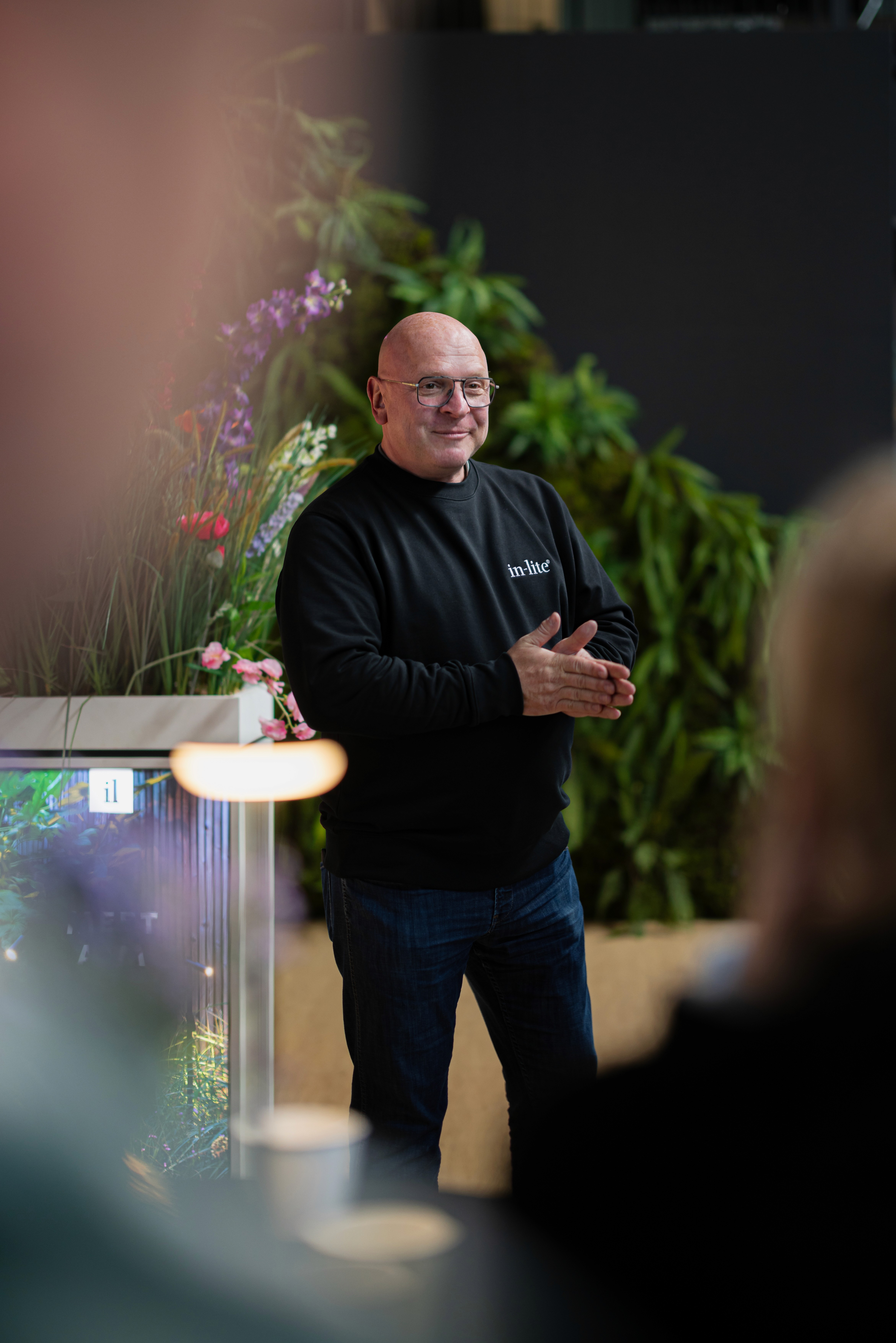 Here comes the alt text