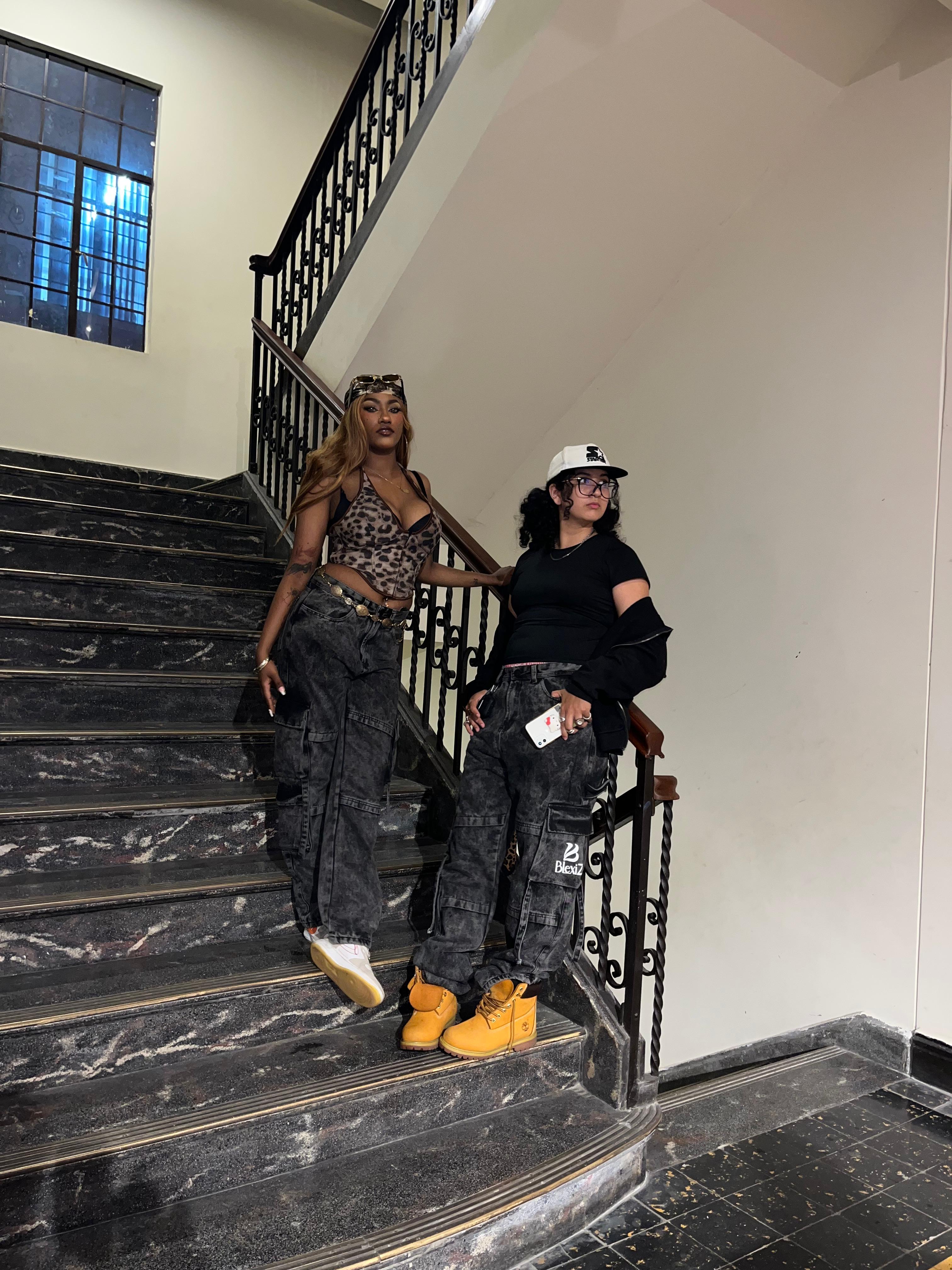 a pair of legs in jeans