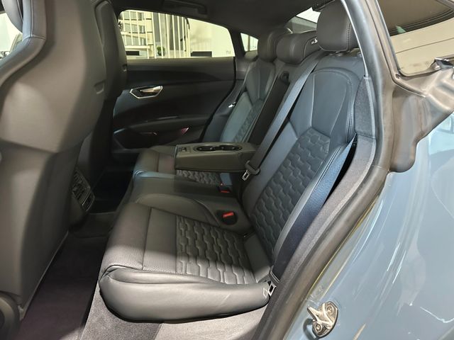 AUDI e-tron GT 2022 GREY Gebrauchtwagen - Galeriebild 19