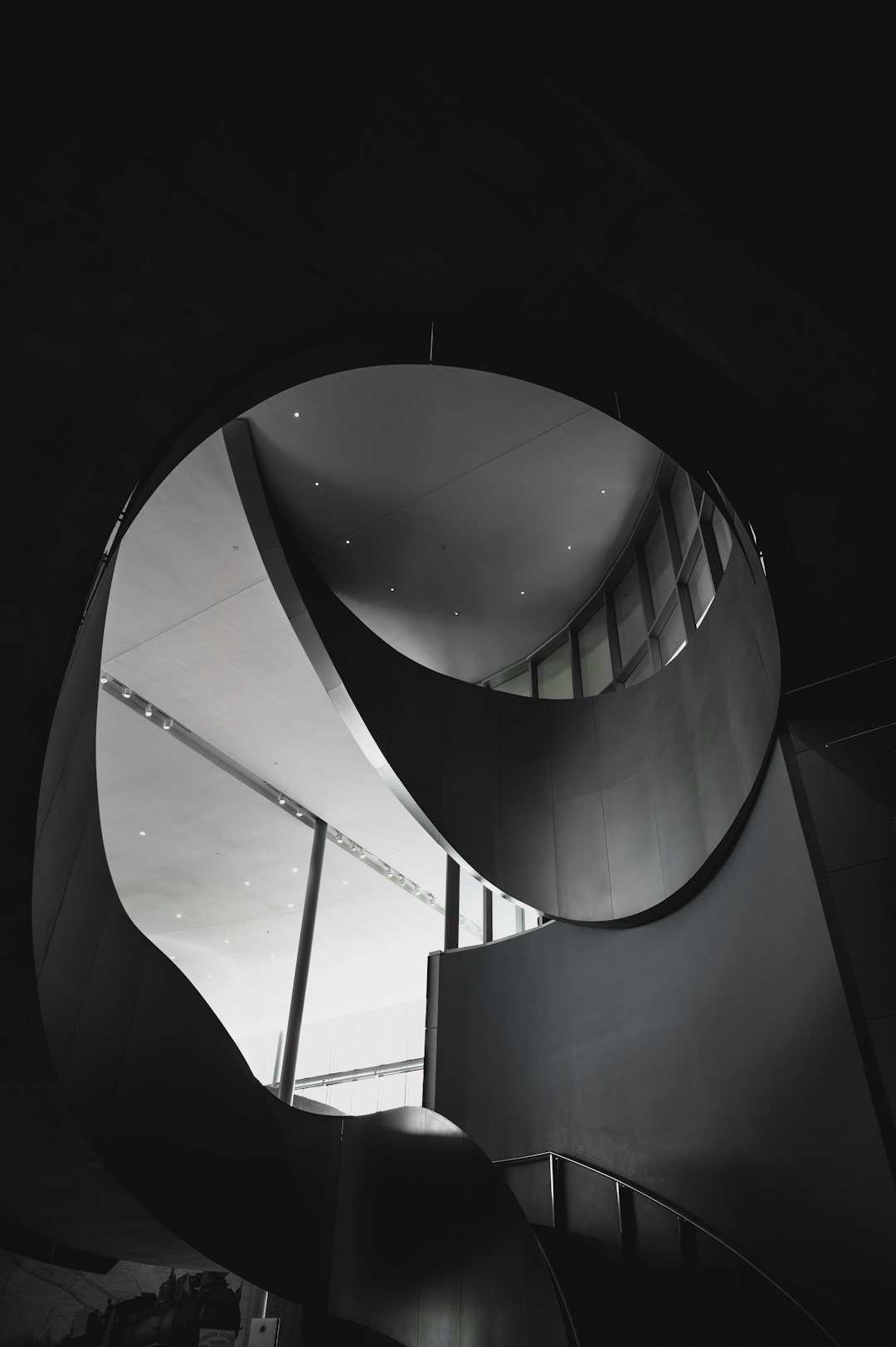 a potted plant sitting on top of a set of stairs