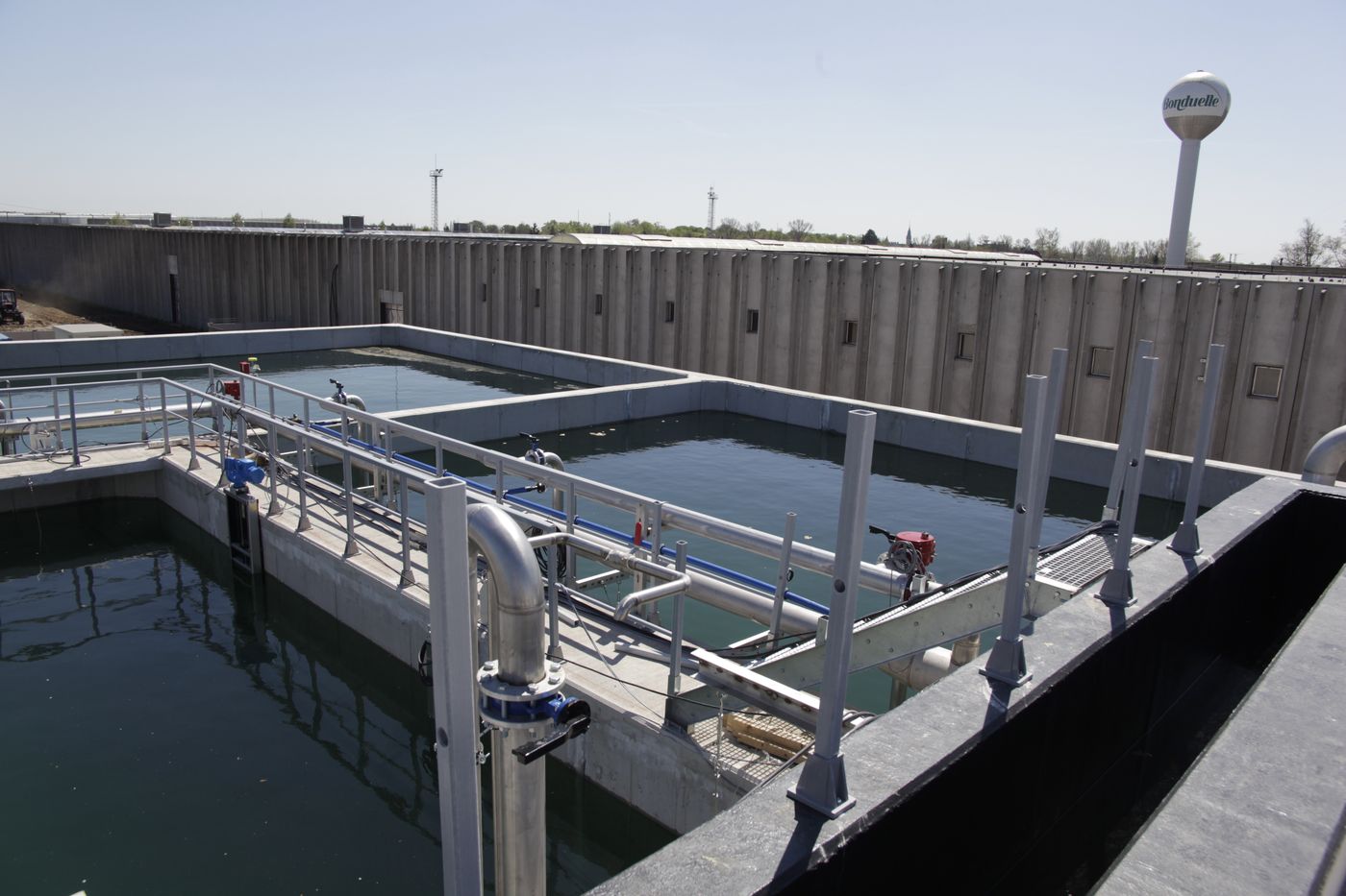 Concrete treatment basins and pipework at the Bonduelle Nagykőrös industrial wastewater plant, Hungary