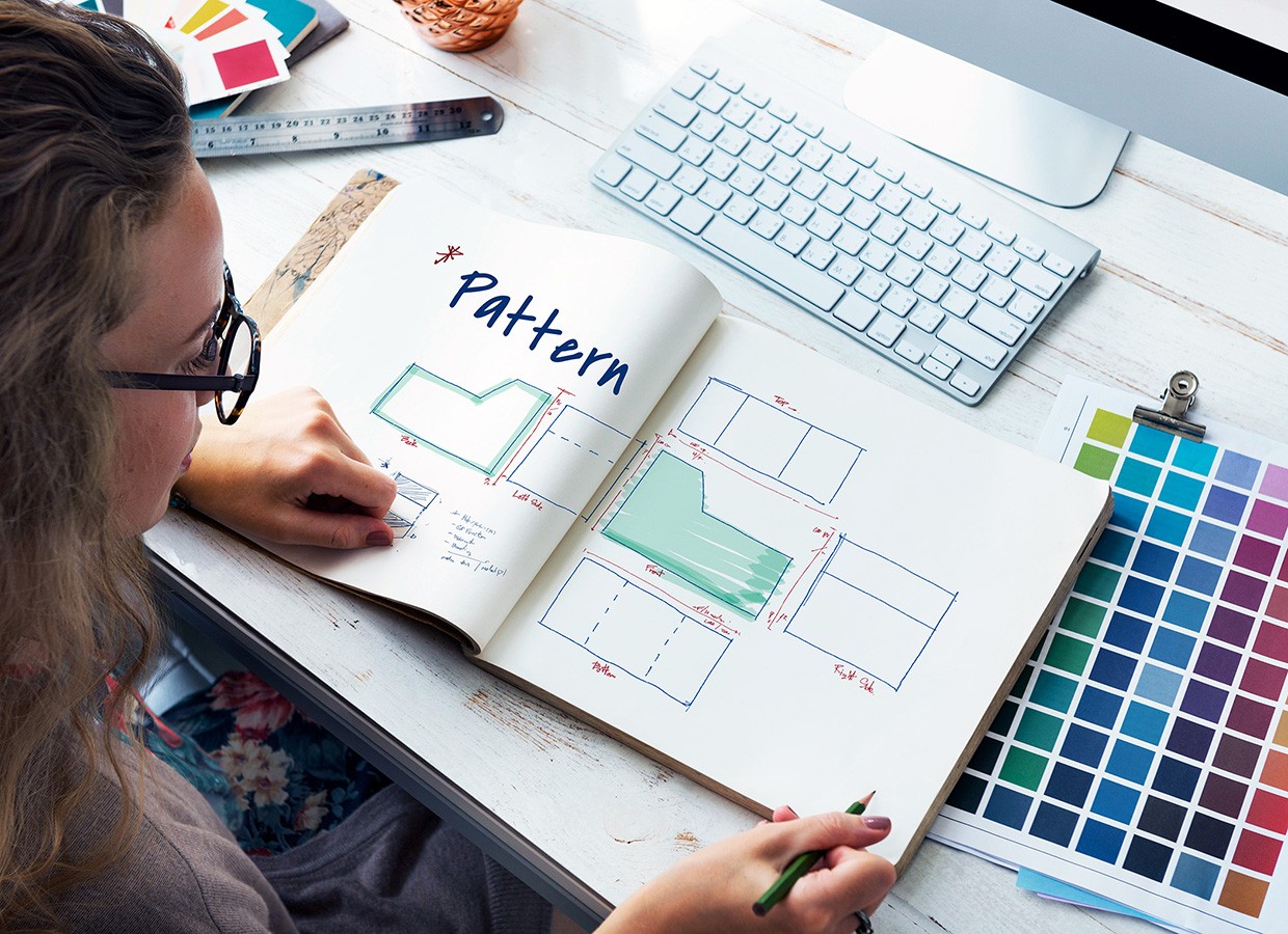 assemble manufacturing production business pattern