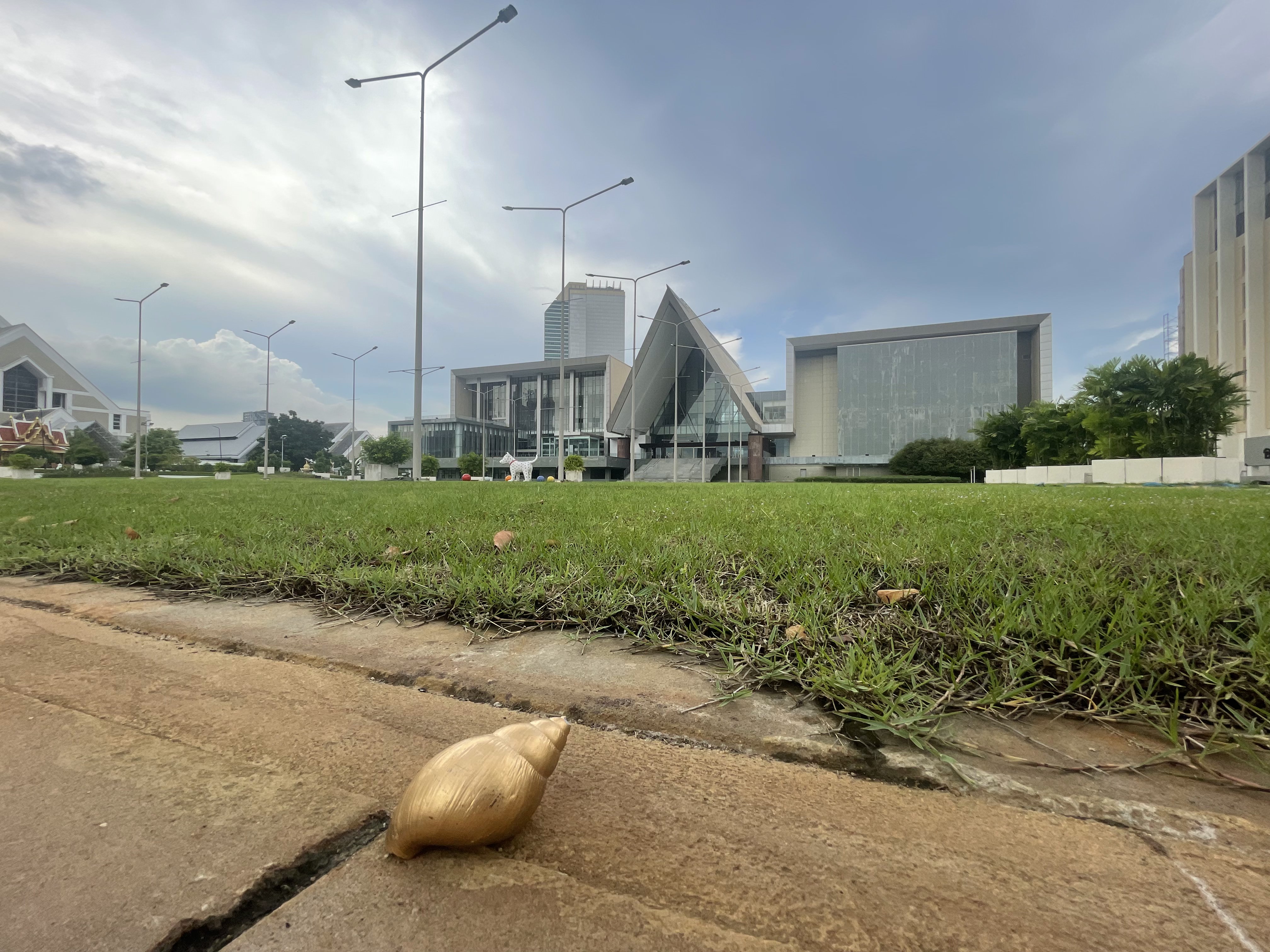 Monument to the Fourth International, Chulayarnnon Siriphol, National Art Gallery, Ratchada, Huai Khwang, Bangkok, Thailand, uncommissioned, 2025