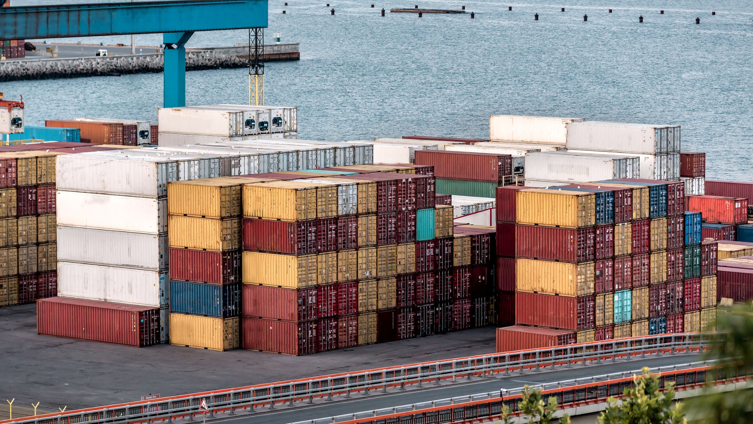 Many containers sitting on port docks waiting to be exported ahead of tariffs 