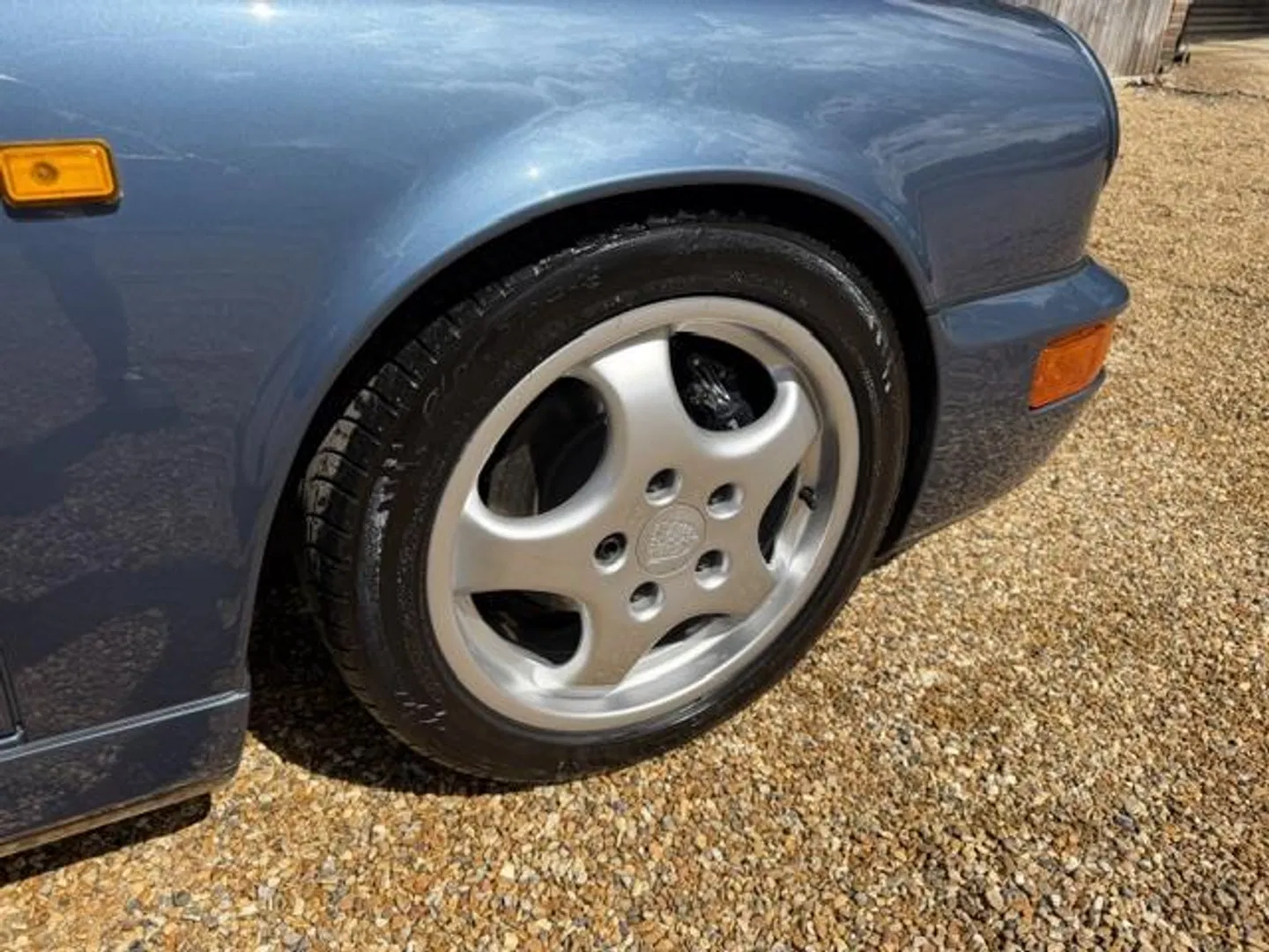 Close-up of front wing and genuine 17-inch Cup 1 alloy wheel