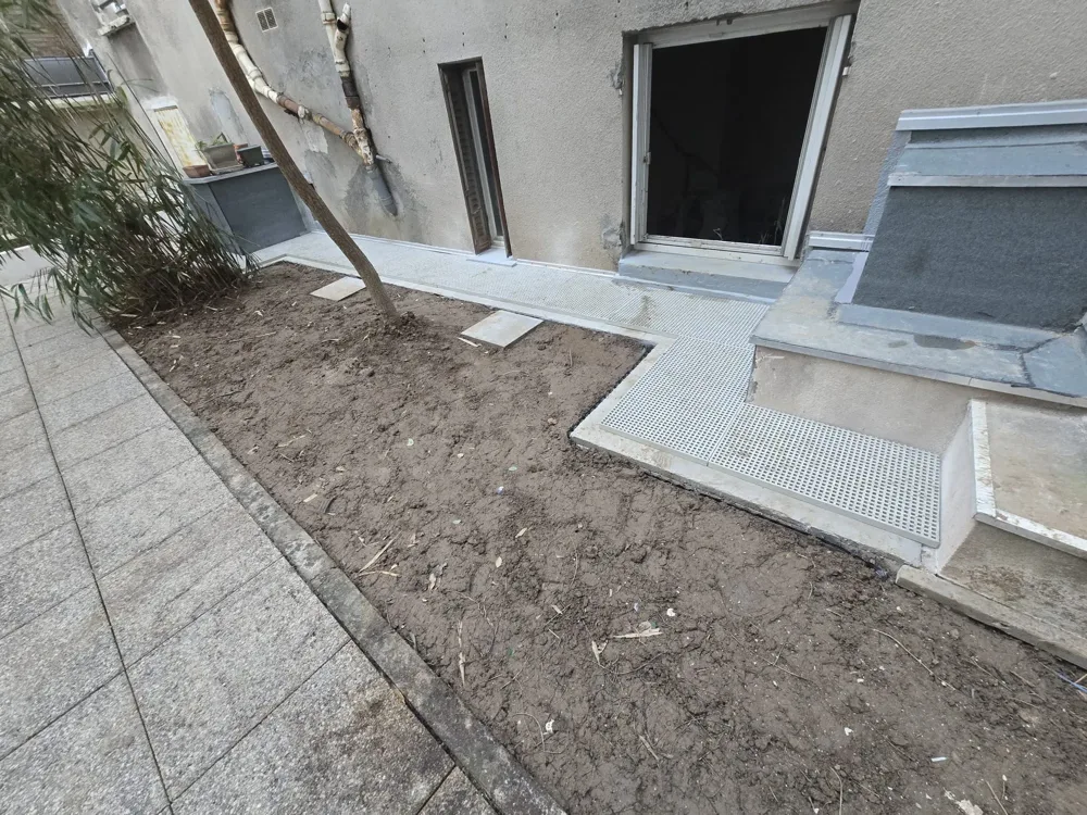 travaux de refection de terrasse et détection fuite réalisée par RED France