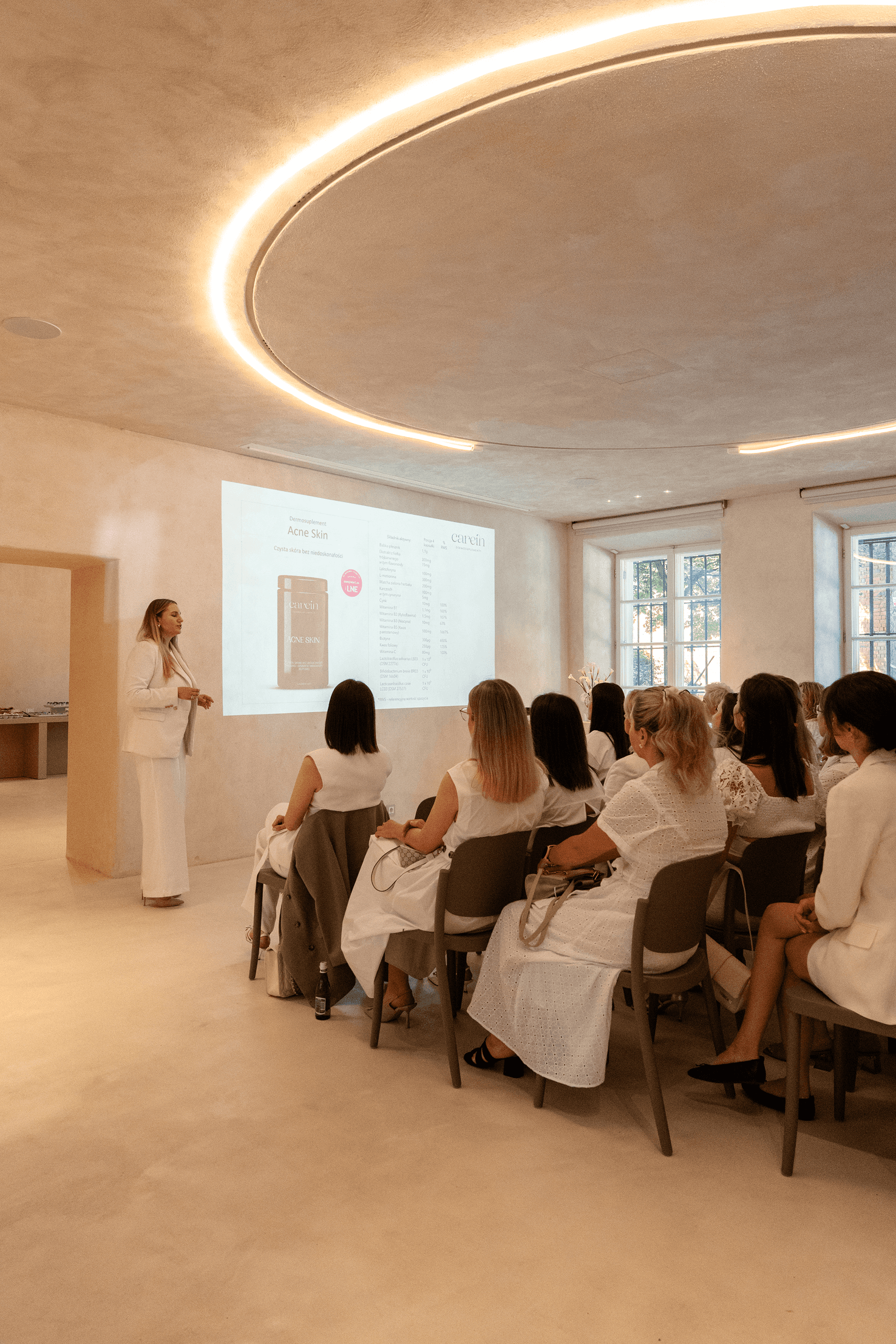 Sesja dla The Skin Circle – prezentacja produktu podczas wydarzenia