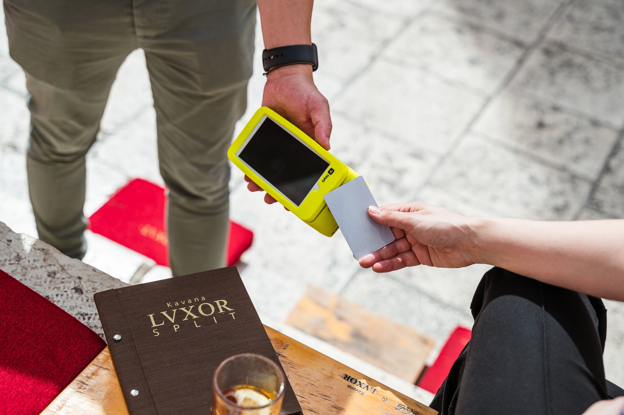 card machine training staff