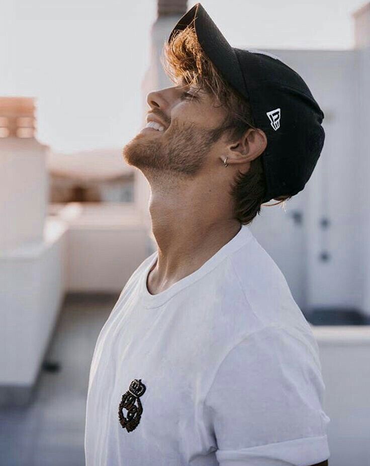 The image featured at the top of the about us page #2