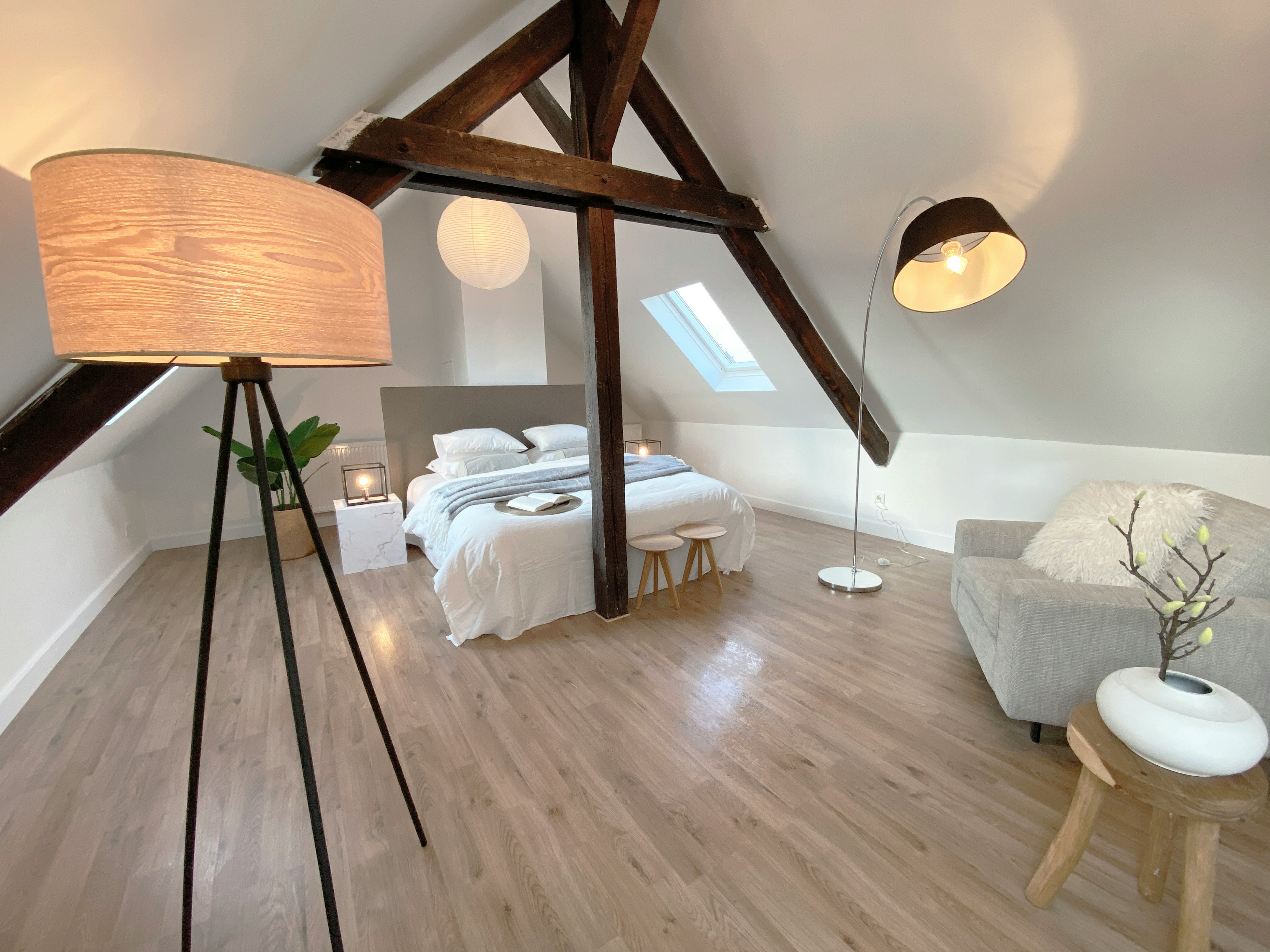 12 design tricks for picking the perfect home color palette - Construktion X Framer Template