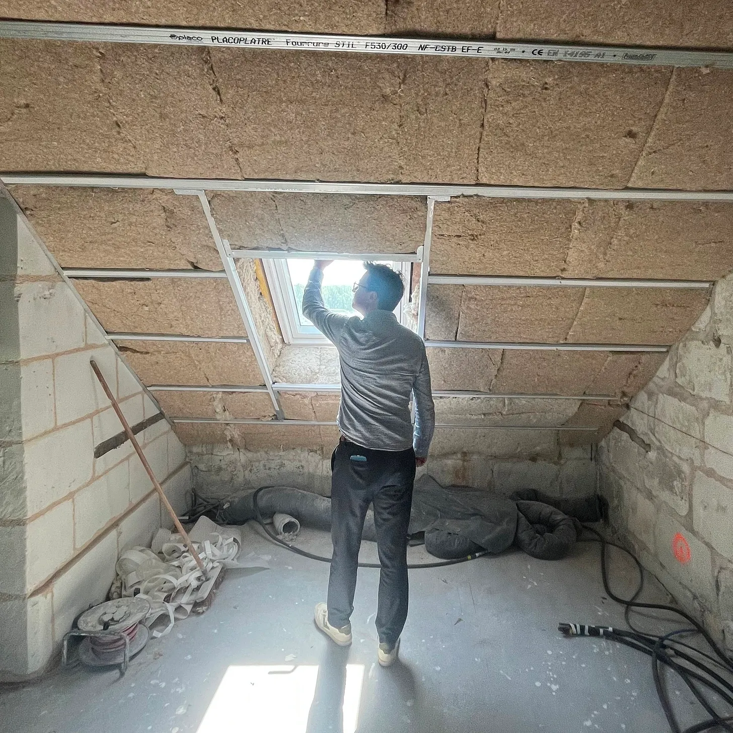 Over 30cm of hemp insulation