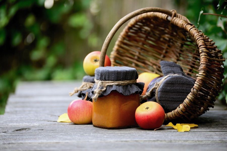 Spuntino pre-nanna: composta di mele