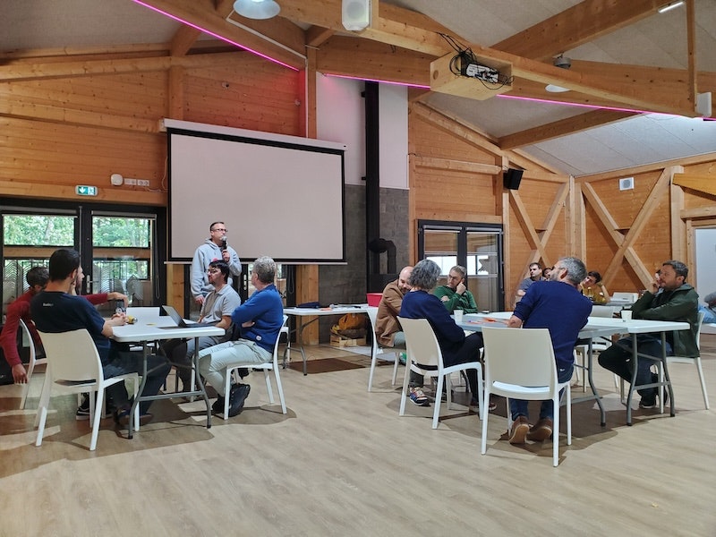 Company-wide team meeting for remote workers at Scalingo