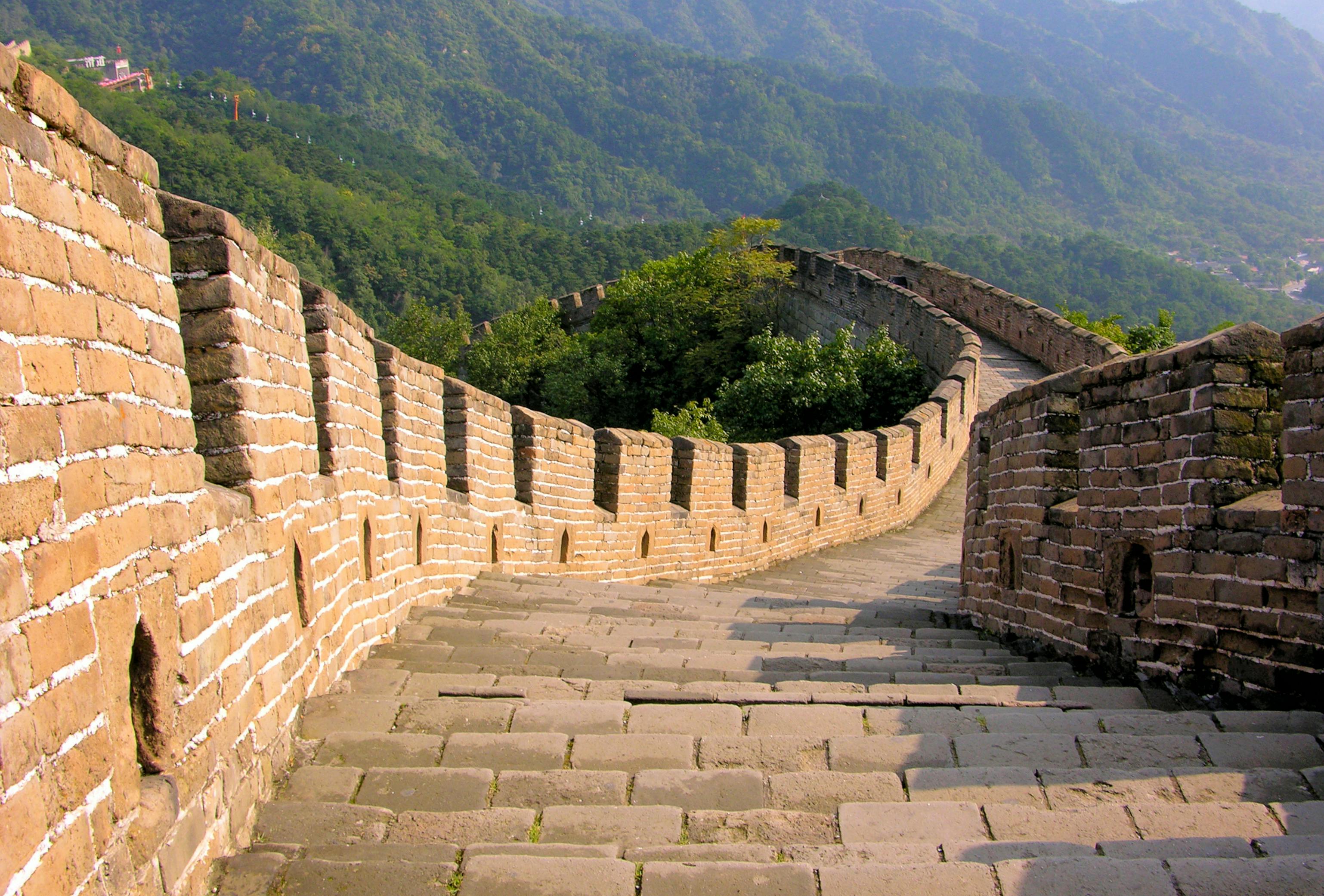 The Great Wall, a famous scenic spot for foreign tourists traveling to China