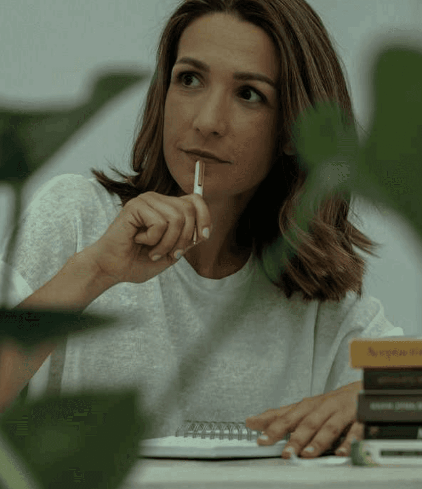 Profesora Sol Sanchez. ThePower