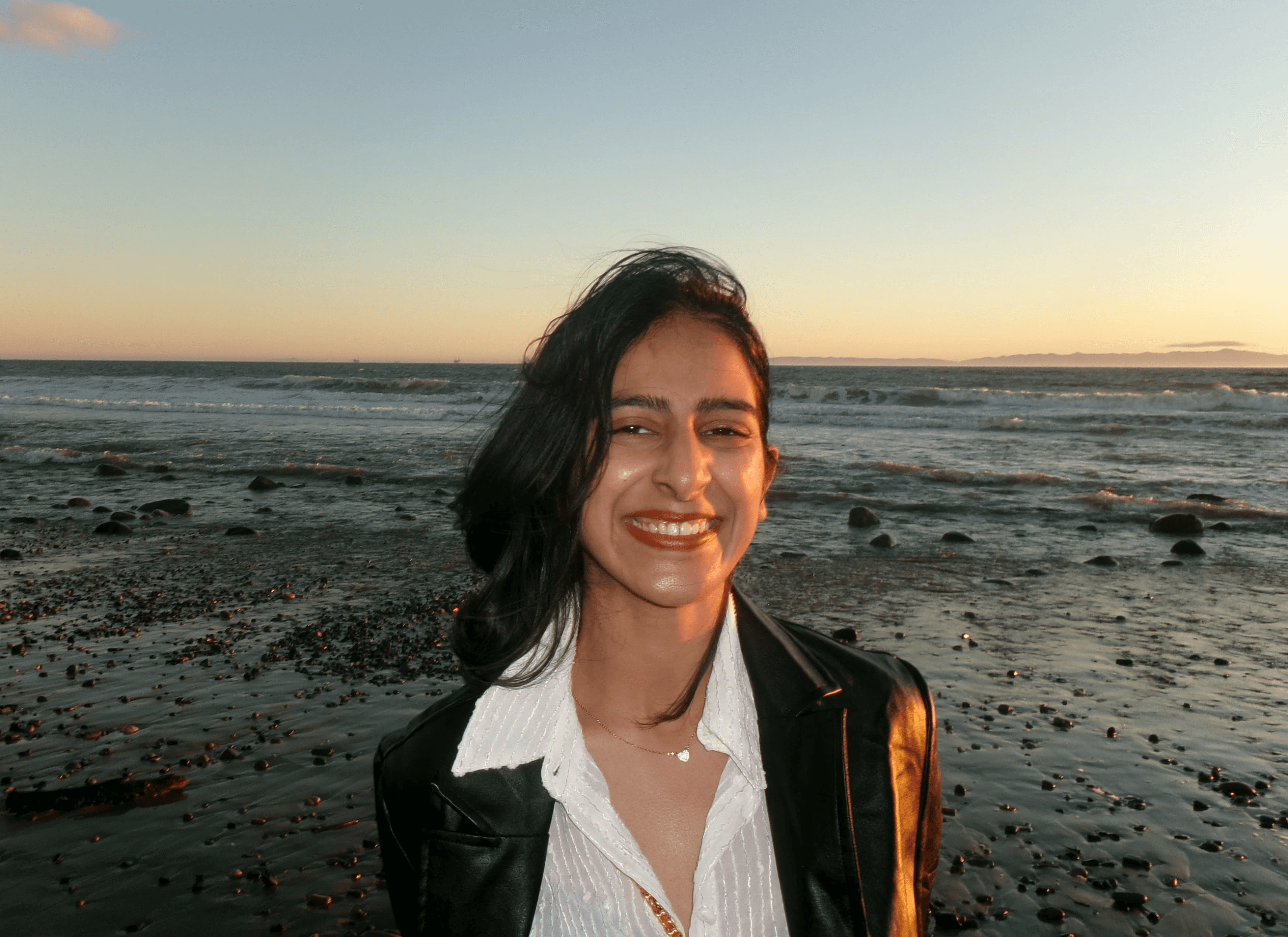 woman wearing black crew-neck shirt