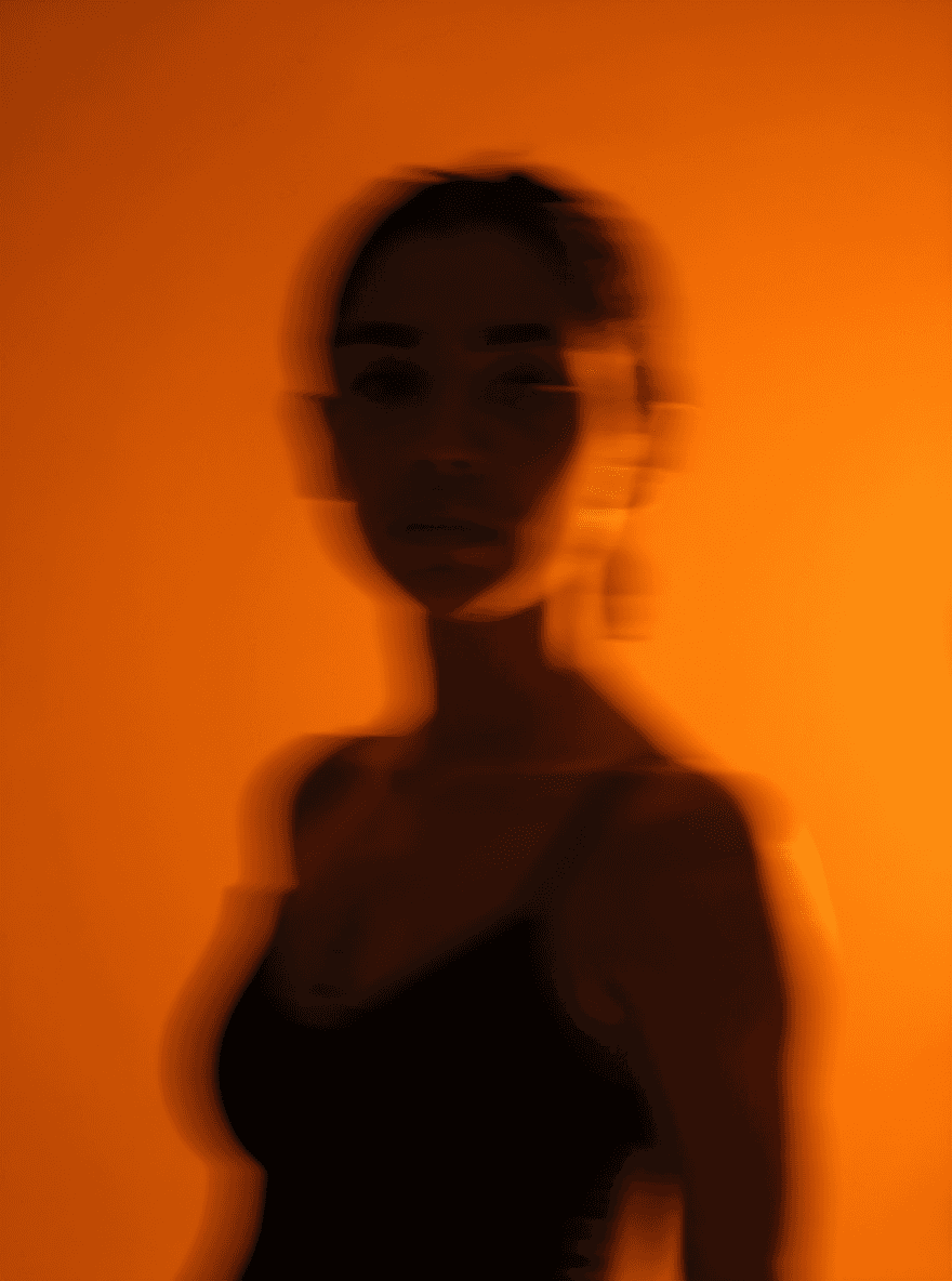 Woman Orange BG