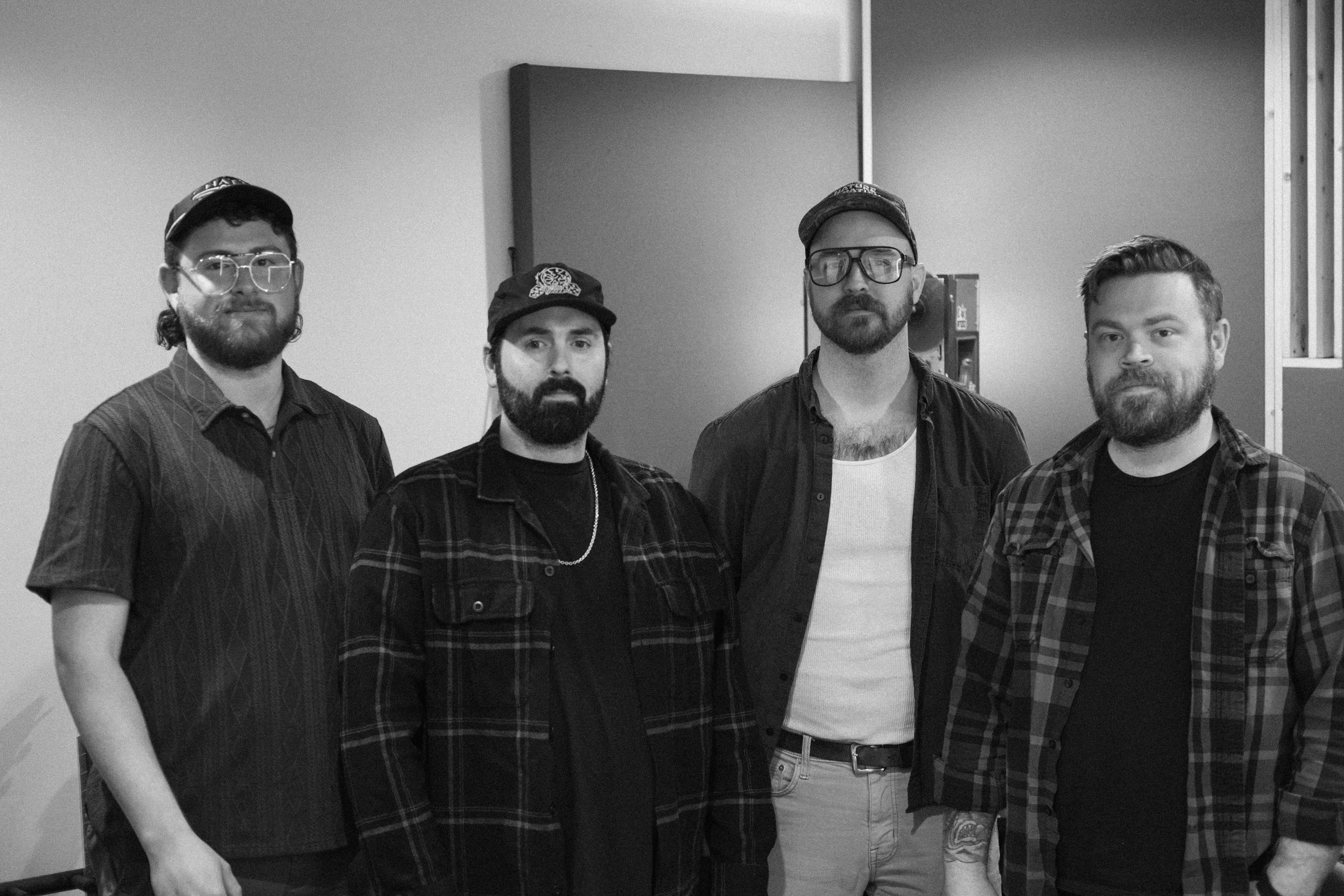  Photo by © Mister Earthbound promo