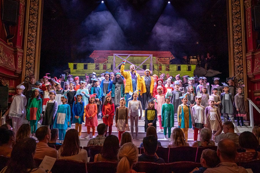 Noye's Fludde review Theatre Royal Stratford East