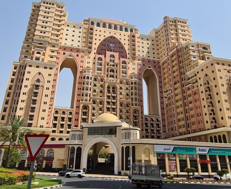 Striking residential tower at Silicon Gates 1, expertly listed for sale or rent by our agency.