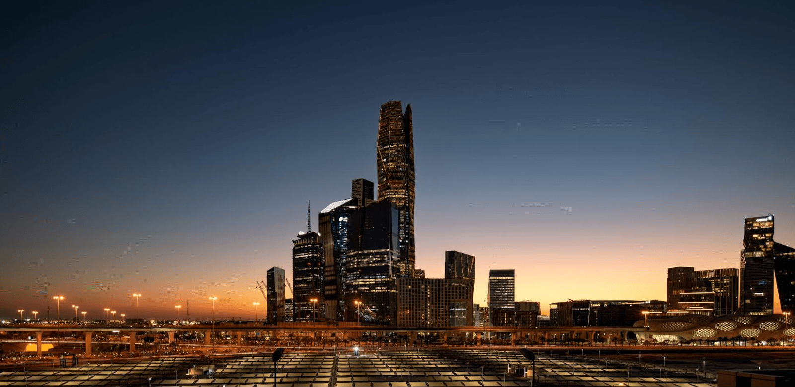 مخطط يوضح الممولين الرئيسيين والمطورين لمدينة الامير محمد بن سلمان (مسك سيتي).