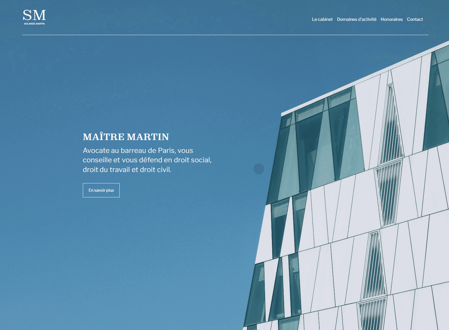 gray metal building frame near tower crane during daytime