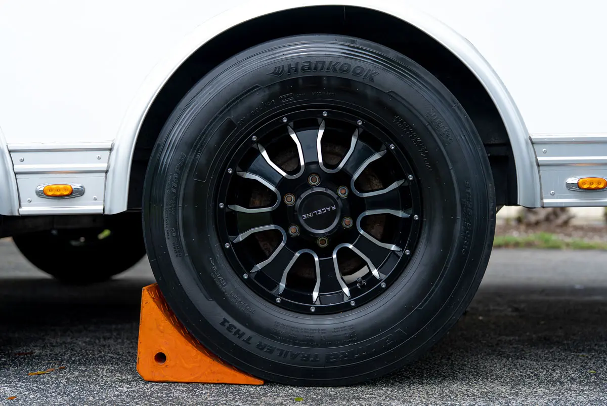 2020 InTech 24′ Trailer with Rail Ryder photo 10